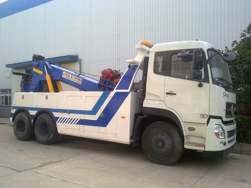 東風(fēng)天龍拖吊聯(lián)體清障車
