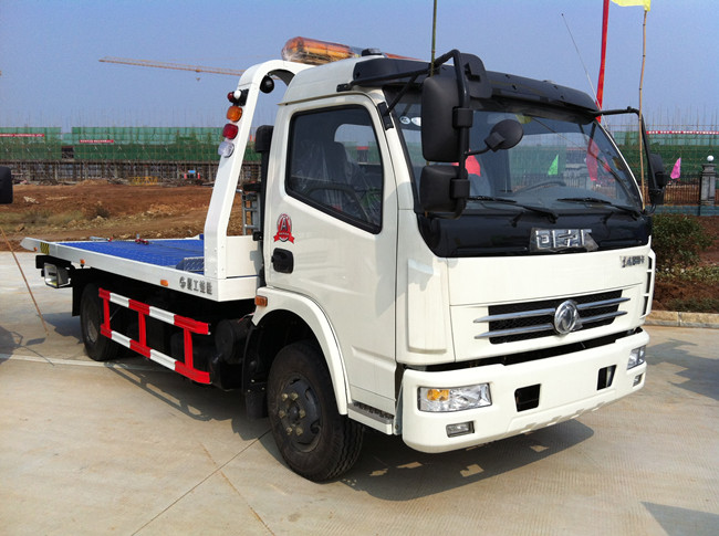 東風一拖二平板清障車（國四）